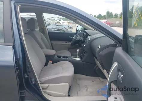 2013 Nissan Rogue S z USA, uszkodzony, nr VIN JN8AS5MT8DW035781